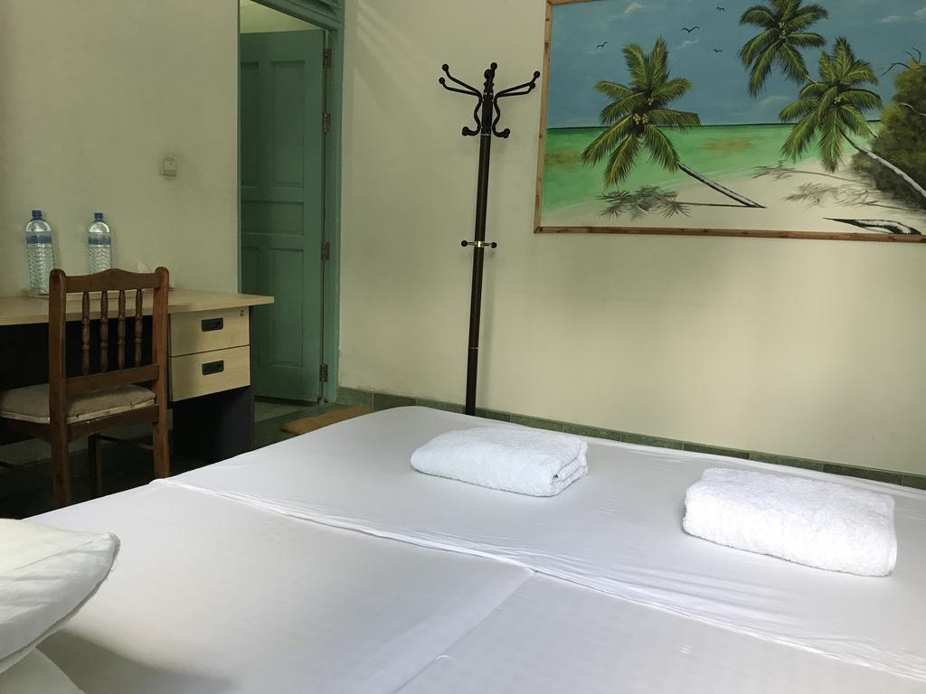 Raalhu Lodge Himmafushi Esterno foto